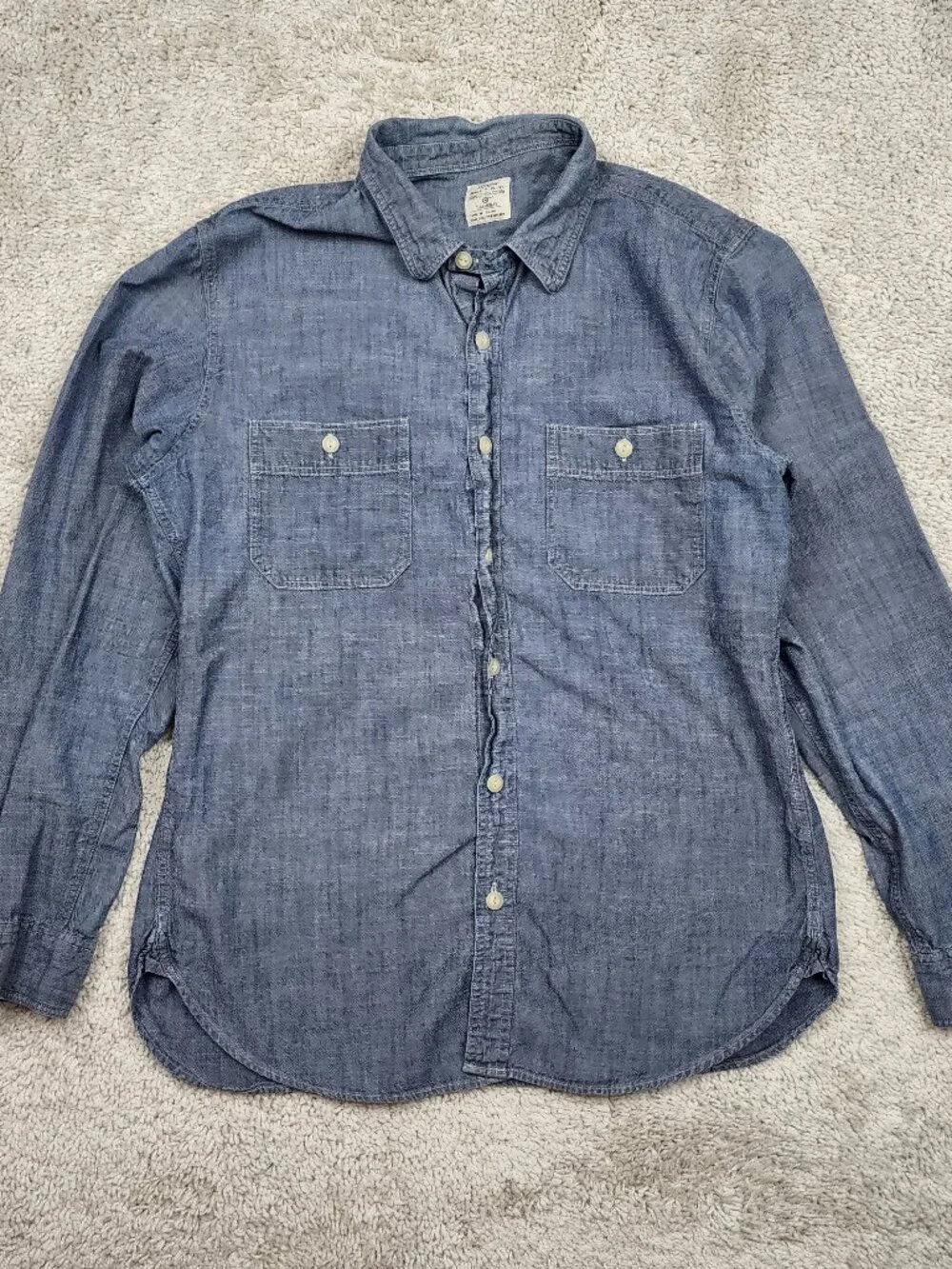 J Crew Chambray Shirt Mens Size Medium M Blue Denim Work Button USA Casual Fit